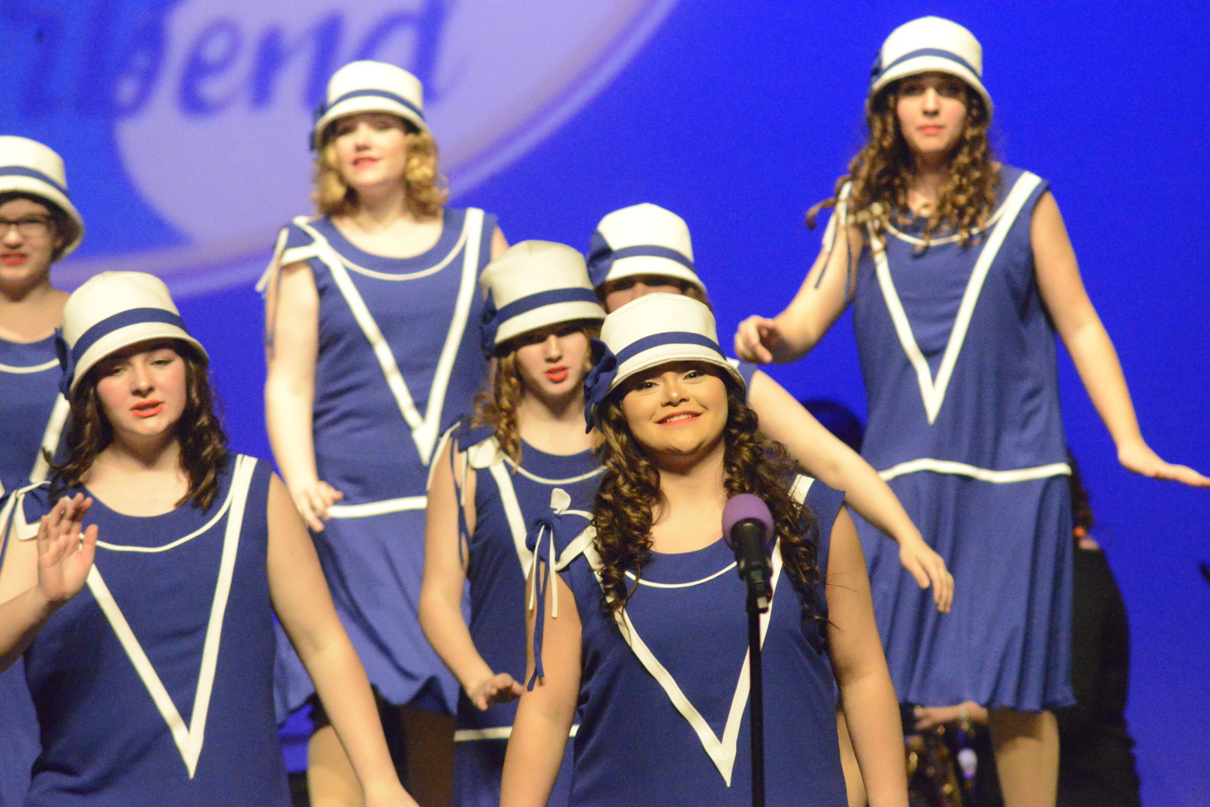 show choirs at bettendorf 020820 205.JPG